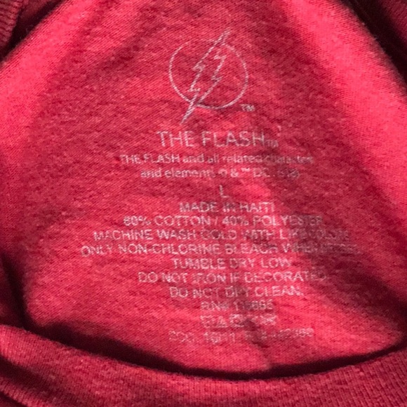 DC Comics 'The Flash' Graphic Logo T-Shirt in Red Cotton (sz L) - Picture 5 of 5